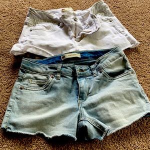 Girls Levi shorty short bundle! Like new!